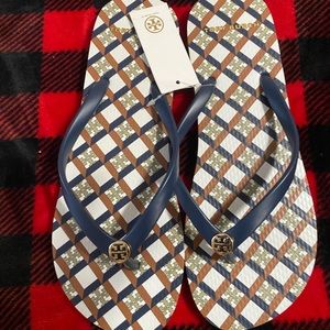 Tory Burch flip flops! Blue white and gold! Size 8!